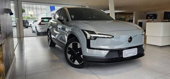 VOLVO EX30 51 KW ELÉTRICO CORE